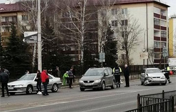 В Кобрине три авто «ябатек» столкнулись по принципу домино