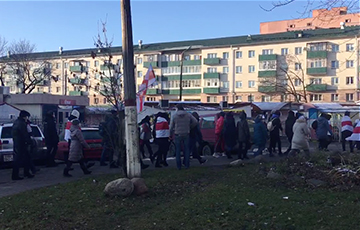 Минчане из Тракторного и Велозавода вышли на Марш