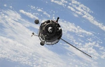 Российский секретный спутник, за которым следили США, разрушился по неизвестным причинам