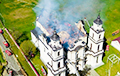 Появились фото горевшего Будславского костела, сделанные с дрона