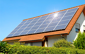 Немцев обяжут ставить солнечные панели на крышах своих домов