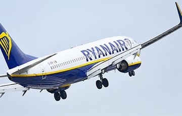 Самалёт Ryanair стаўся рэйсам у Гаагу для дыктатара