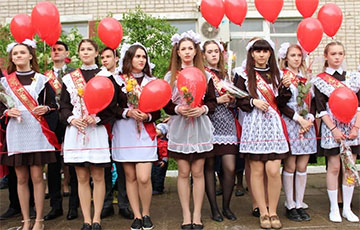 Натхняльная гісторыя перамогі бацькоў школьнікаў над «чырвона-зялёнымі»