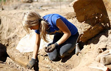 Ученые нашли в кургане бронзового века необычный артефакт