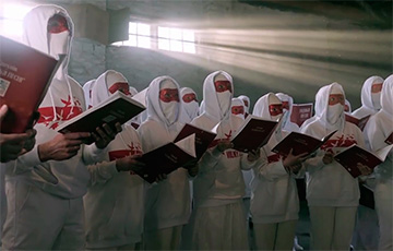 До мурашек: Гимн «Погоня» в исполнении Вольного хора