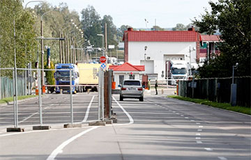 Белорусские пограничники задержали автомобиль литовских дипломатов, перевозивший диппочту