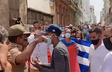 Кубинцы хотят новую власть