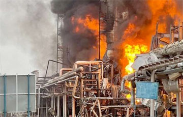 На севере России сгорел завод «Газпрома»