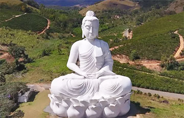 В Бразилии построили статую Будды выше статуи Христа в Рио-де-Жанейро