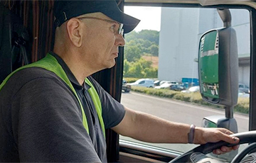 President of Poland Signs Law On Extension Of Visas For Belarusian Truckers
