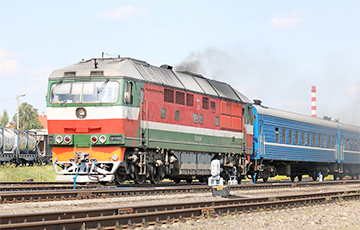 Белорусский локомотив подорвали в Брянской области РФ