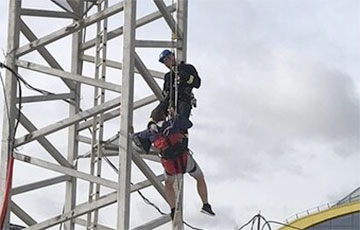 Tower Crane Operator Feels Sick At 40 Meters High in Minsk