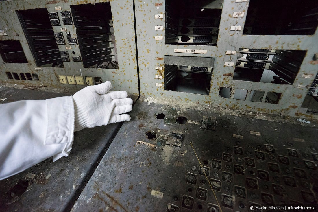 Статьи чернобыльская аэс. БЩУ ЧАЭС 1986. БЩУ 4 ЧАЭС 1986. Чернобыль 4 энергоблок внутри. БЩУ-2 ЧАЭС.