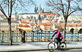 В Праге теперь можно бесплатно кататься на городских велосипедах