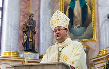 Новый архиепископ Минско-Могилевский пообещал молиться за скорое освобождение политзаключенных