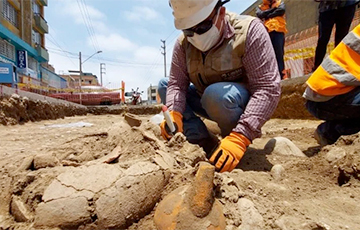 В столице Перу рабочие обнаружили древнее индейское захоронение