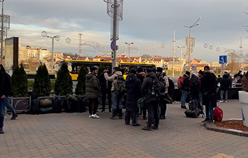 Russian Propagandist: Even Supporters Of Lukasenka Are Pissed Off With "Kurdish-Arab Horde" In Minsk Streets