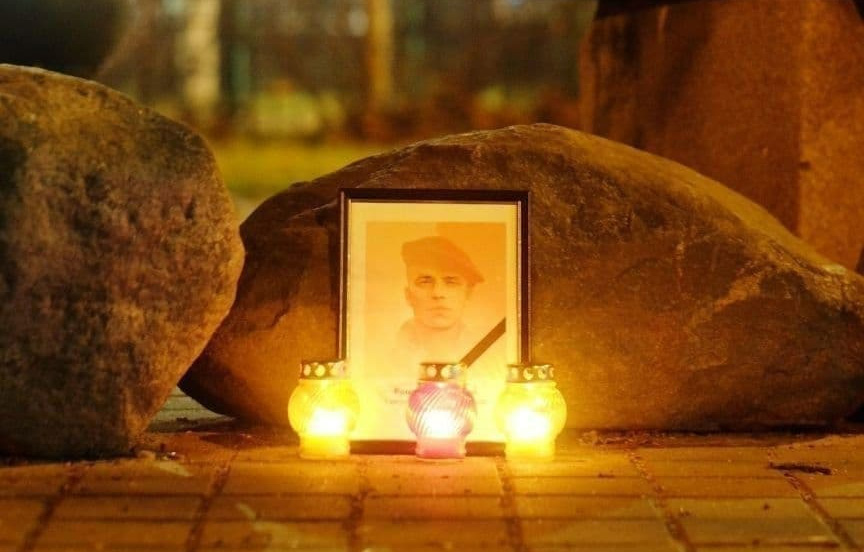 В Минске прошла поминальная служба по Роману Бондаренко