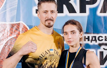 Виталий Гурков везет на чемпионат мира по муай-тай украинскую спортсменку