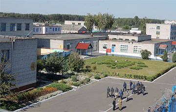 СМИ рассказали о бунте заключенных в бобруйской колонии