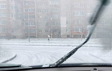 Беларусь зацерушыла снегам: фотарэпартаж