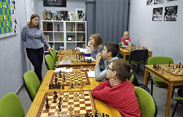 Арестованы счета школы шахмат ФИДЕ в Беларуси