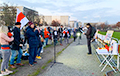 В Берлине прошла акция солидарности с политзаключенными в Беларуси