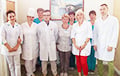 У разгар эпідэміі COVID-19 у Беларусі звальняюць медыкаў