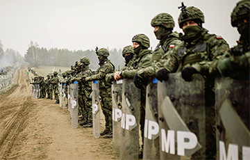 Погранохрана Польши: Белорусские власти готовят специальные лестницы для преодоления ограждений на границе