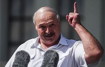 Lukashenka Makes Crazy Statement On COVID-19 Again