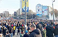 В Сербии вторую субботу протестуют против планов добычи лития