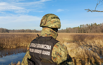 Нелегалы форсировали озеро на границе Беларуси и Польши при помощи белорусских спецслужб