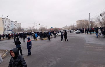 Протестующие в Казахстане добились снижения цены на газ