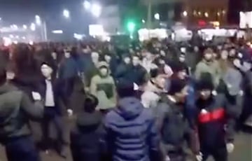 Как силовики Токаева расстреливали мирных протестующих в Алматы: новое видео