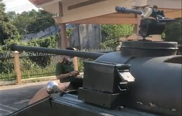 У В'етнаме паказалі танк на базе матацыкла