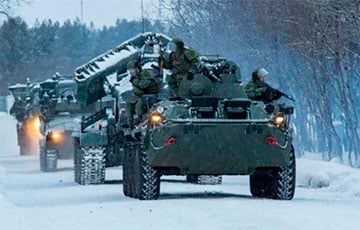По городам Беларуси продолжает разъезжать российская военная техника