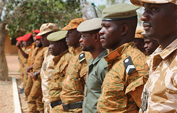 В Буркина-Фасо военные подняли мятеж