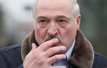 Ukrainian Media: Lukashenka Trapped Himself