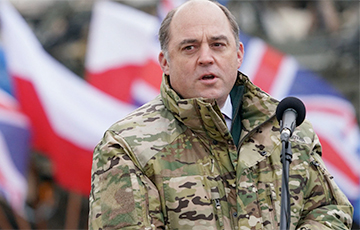 Глава Минобороны Британии оценил потери РФ в Украине в 220 тысяч человек
