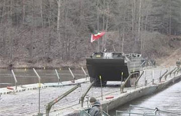 Российские и белорусские войска переправились через Припять в четырех километрах от Украины?