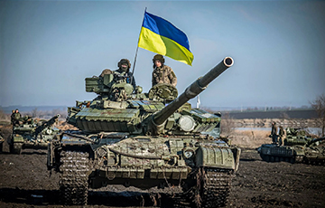 Украинский танк выиграл зрелищный поединок с русскими противотанкистами