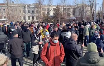 People Of Siberia, Far East Taking To Anti-War Rallies