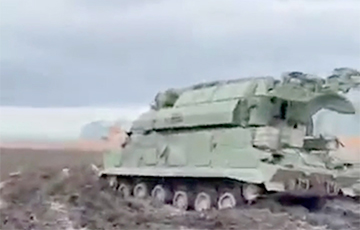 AFU Fighters Captured Elite Trophy - Latest Modification Of Occupier's Tor SAM System