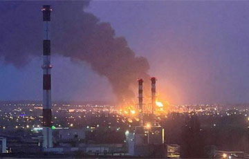 Large-Scale Fire At Oil Depot In Russian Federation Near Ukrainian Border