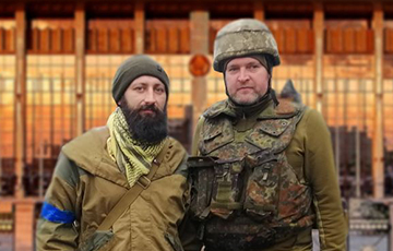 Мэр Ирпеня поблагодарил белорусов из батальона Калиновского за героизм