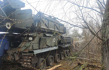 ВСУ продемонстрировали полностью целый трофейный БУК с боеприпасами