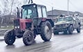 Лукашэнка падарыў Пуціну трактар