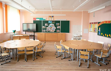 Польские школы в Гродно и Волковыске переводят на русский или белорусский языки обучения