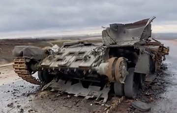 Armed Forces Of Ukraine Showed What Remained Of Russian T-90A Tank After Meeting Defenders Of Ukraine