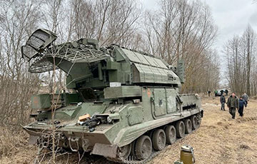 Простые жители Николаевщины отбили и передали ВСУ очень много российской техники